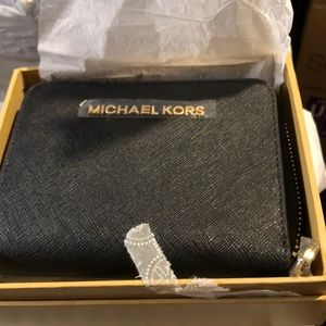 Mk wallet black